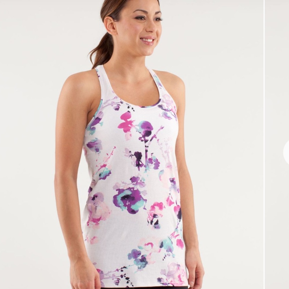 Lululemon Every Yogi Tank, Blurred Blossoms
